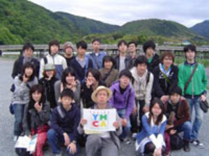 大阪YMCA国際専門学校高等課程<br />表現・コミュニケーション学科