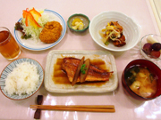 食事は全て手づくりで大人気