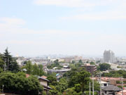 校舎は御影山手の閑静な環境の中