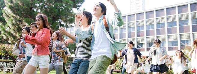 通信制高校の学校生活ってどんな感じ?服装や校則は?部活は?...気になる疑問を解決!
