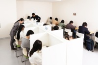 人の目線が気にならない教室！