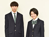緑を基調にしたオリジナル制服