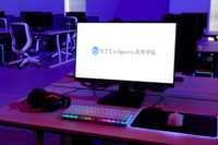 一人一台のゲーミングPCを完備
