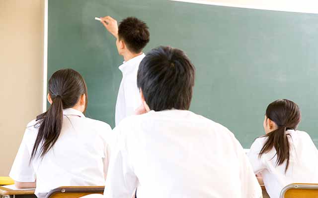 ポイント③ 登校頻度で選ぶ